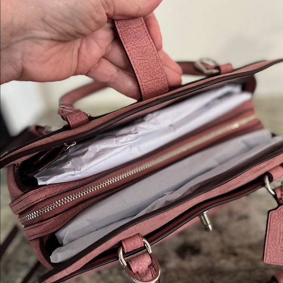 ⭐️HOST PICK⭐️ NWT 💯% Authentic Coach Glitter Rose Mercer Satchel 24 - Picture 6 of 9